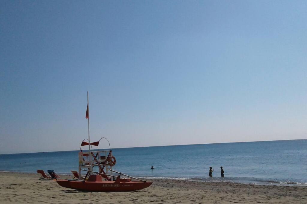 Larte Al Mare Vicino Spiaggia Con Ac E Wifi Apartment Savona Ngoại thất bức ảnh