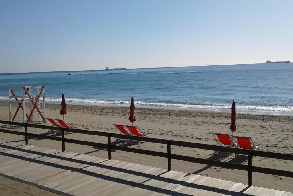 Larte Al Mare Vicino Spiaggia Con Ac E Wifi Apartment Savona Ngoại thất bức ảnh