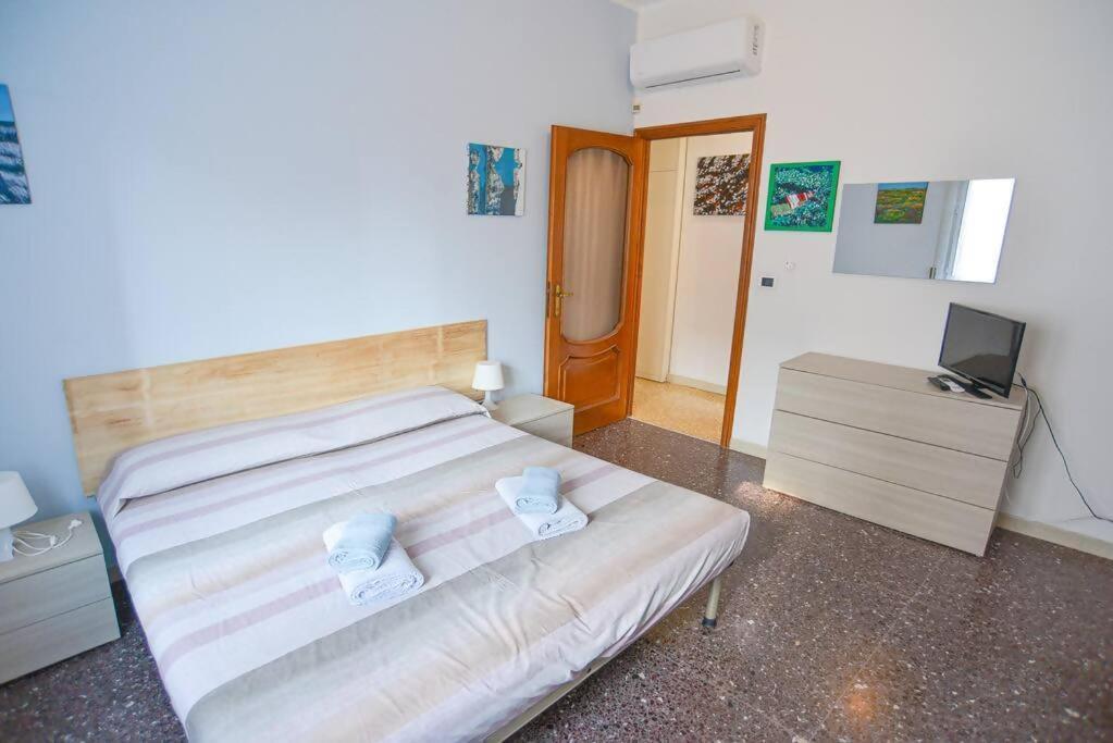 Larte Al Mare Vicino Spiaggia Con Ac E Wifi Apartment Savona Ngoại thất bức ảnh